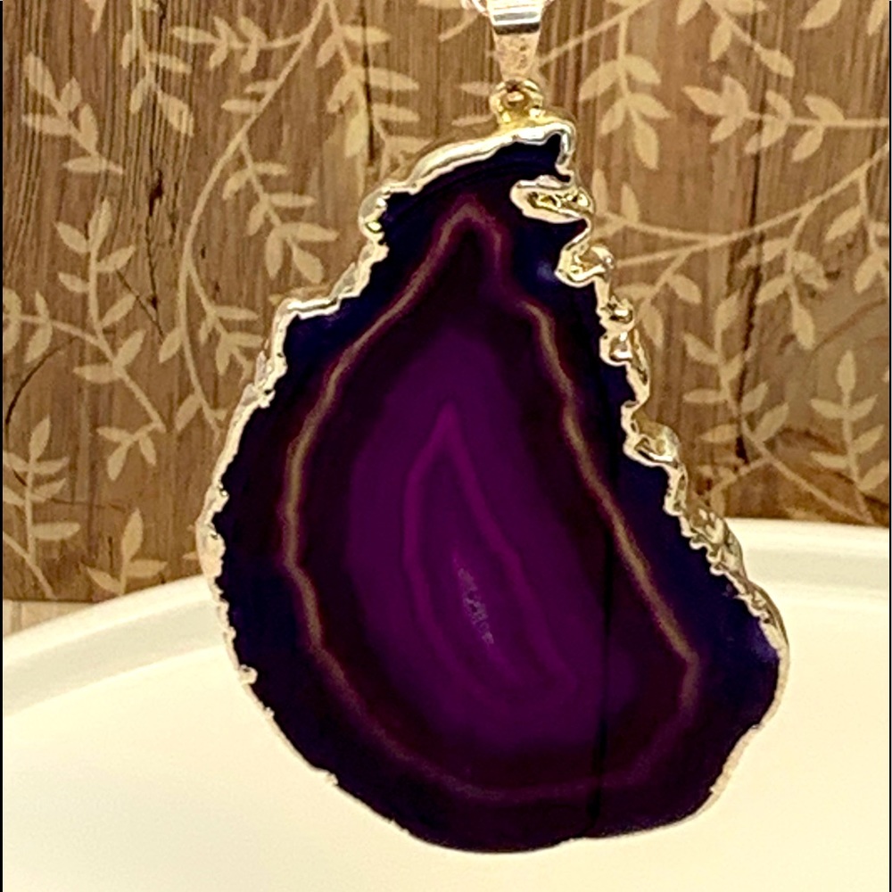 Deep Purple Agate